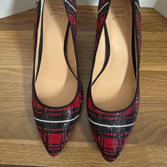 INC International Concepts Red and Black Plaid Heels - Picture 1 of 3